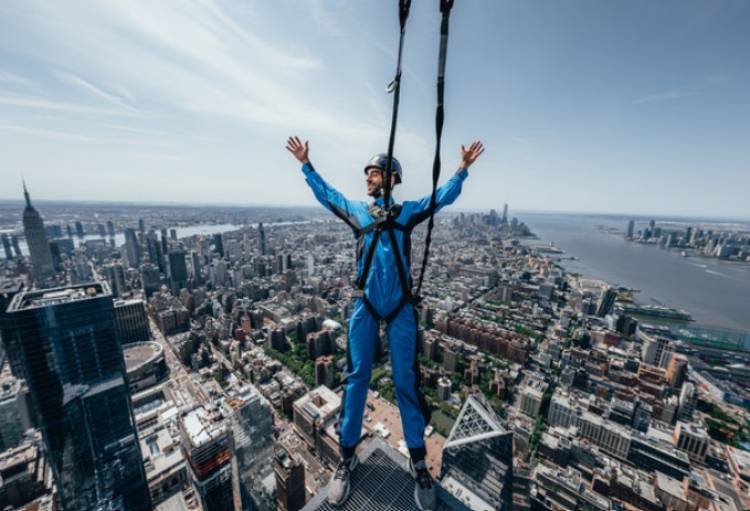 세계에서 가장 스릴 넘치는 어트랙션 맨해튼에 개장! 시티 클라임(City Climb)