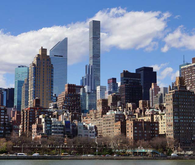 뉴욕 시장, 미드타운 사우스 사무실 건물 주거용 전환 계획 발표